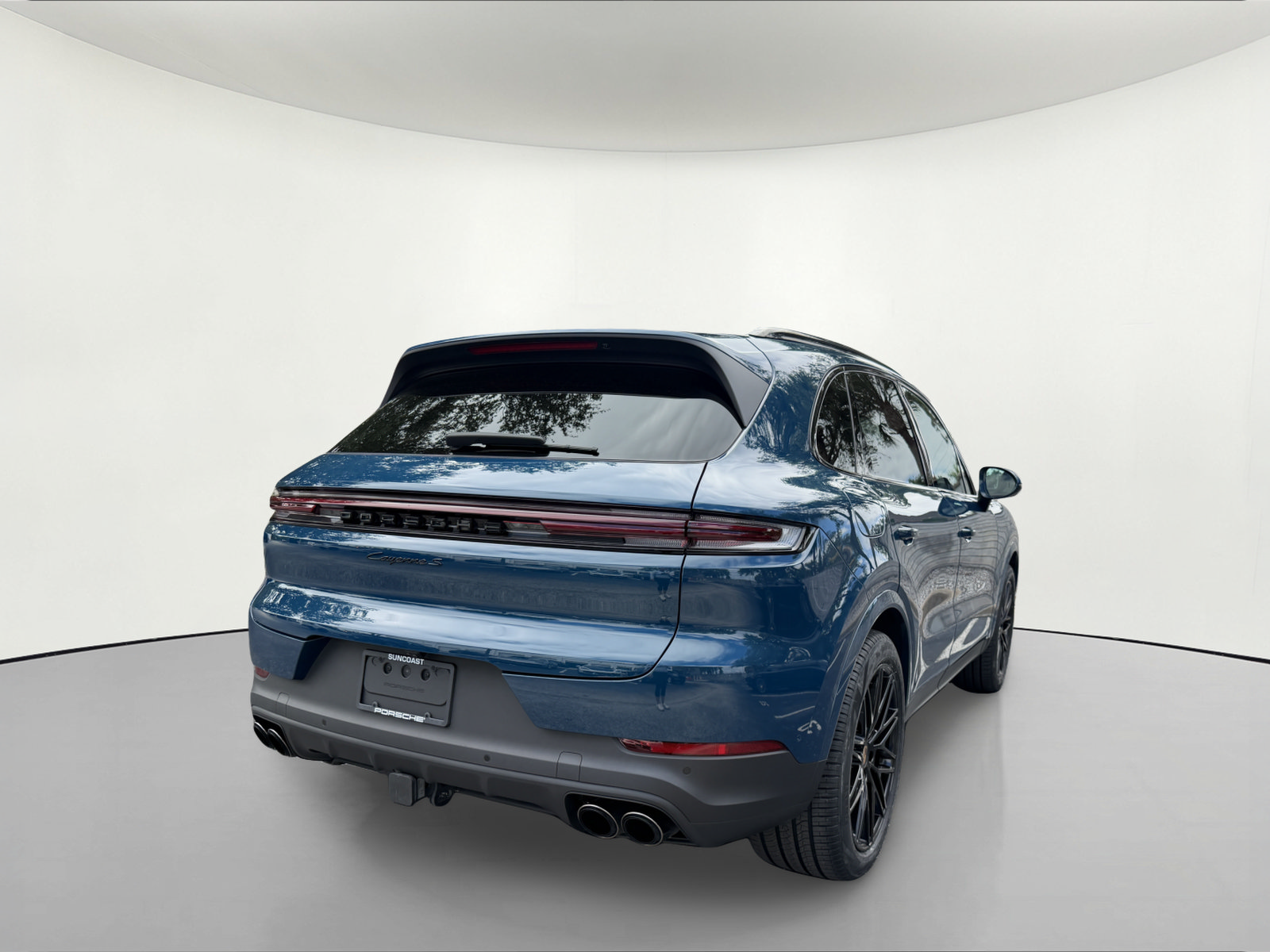 Certified 2024 Porsche Cayenne S AWD/4WD image 5