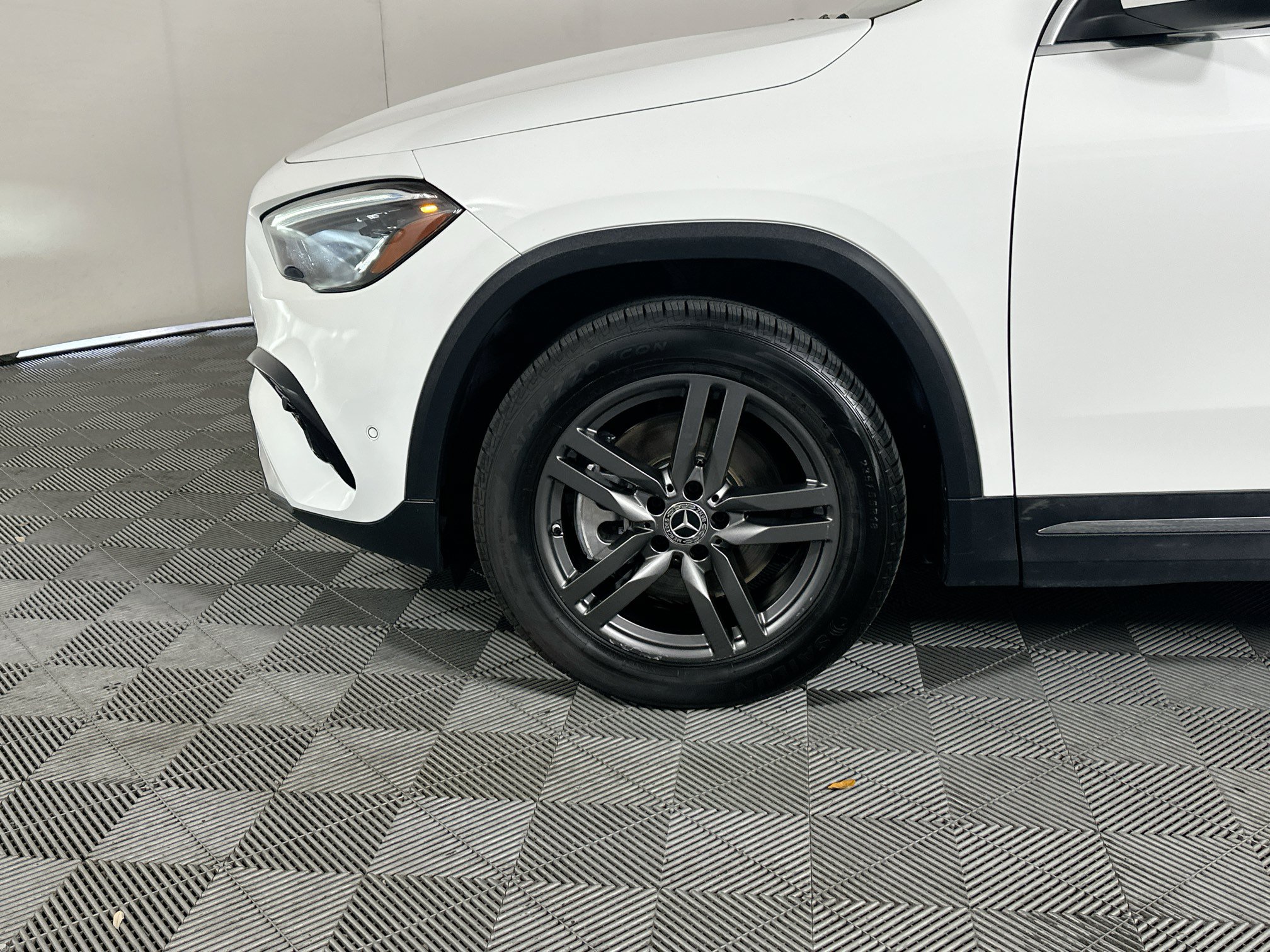 Used 2024 Mercedes-Benz GLA 250 image 11