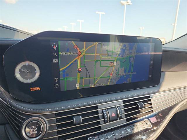 Certified 2022 Lexus LS 500 w/ Interior Upgrade Package image 18