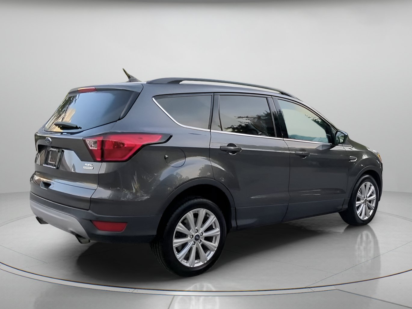 Certified 2019 Ford Escape SEL FWD image 28