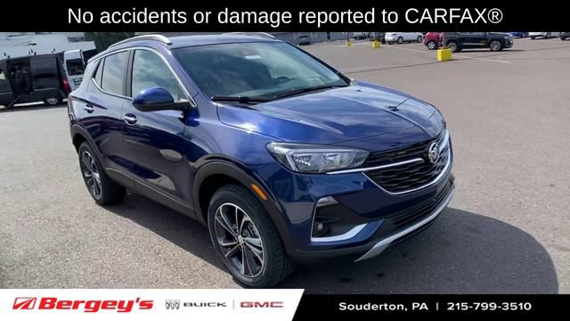 Used 2023 Buick Encore GX Select w/ Safety Package II AWD/4WD image 2
