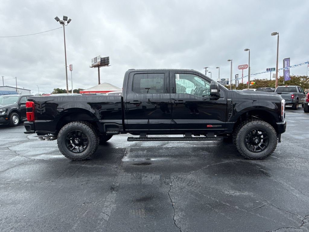 New 2026 Ford F250 Lariat w/ Black Appearance Package image 2