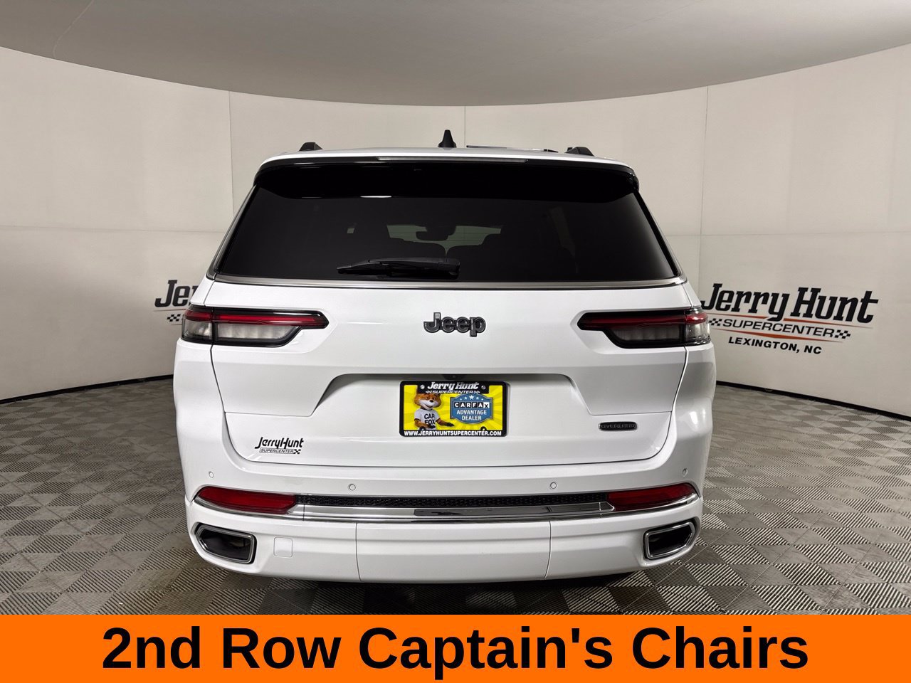 Used 2023 Jeep Grand Cherokee L Overland RWD image 7