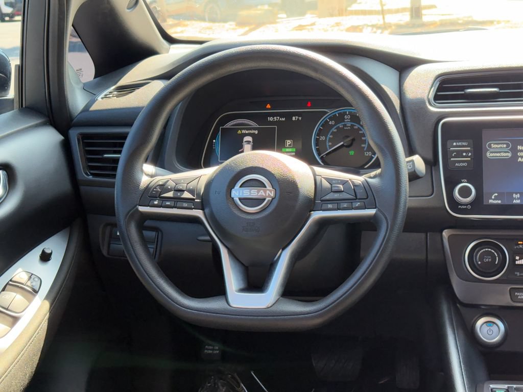 Used 2025 Nissan Leaf S FWD image 22