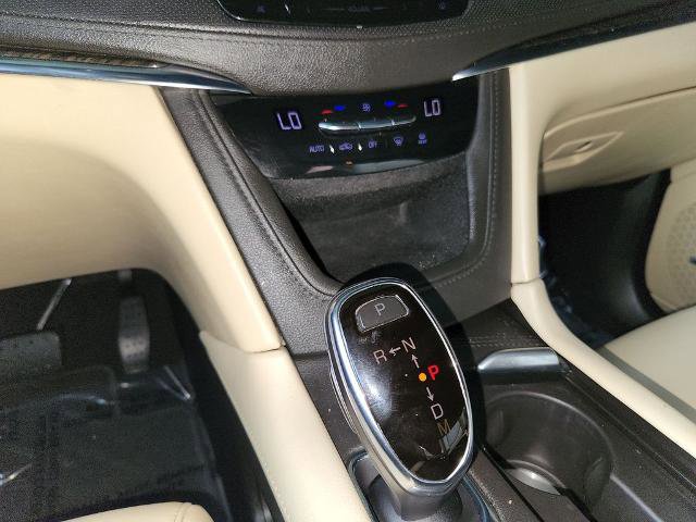 Used 2019 Cadillac XT5 FWD image 20
