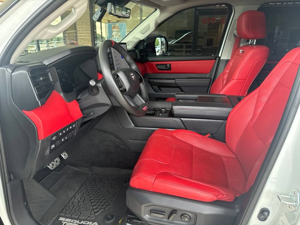 Used 2023 Toyota Sequoia TRD Pro AWD/4WD image 8