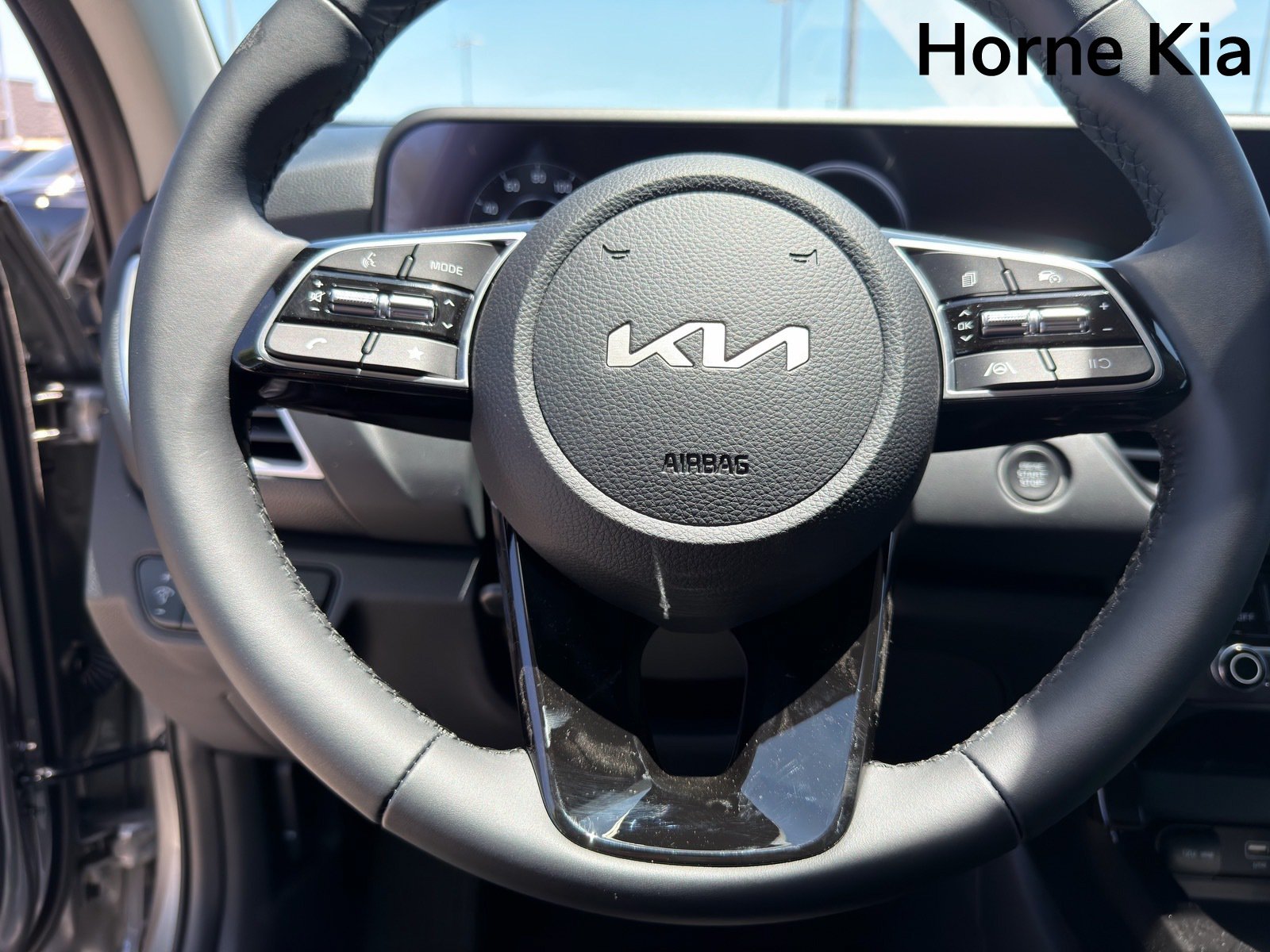 New 2026 Kia Seltos EX FWD image 12