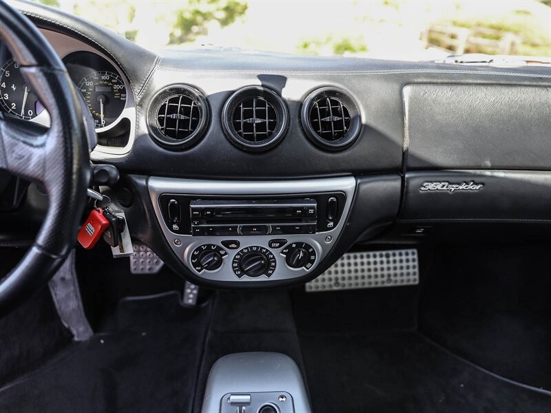 Used 2005 Ferrari 360 Spider RWD image 18