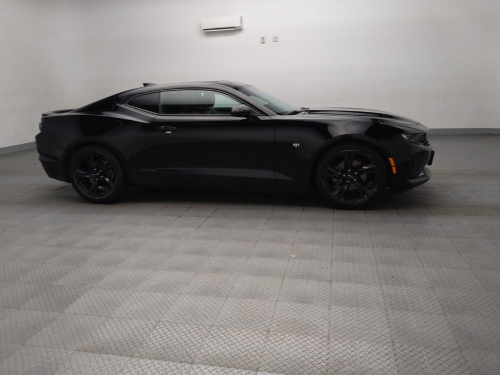 Used 2020 Chevrolet Camaro LT w/ RS Package RWD image 11