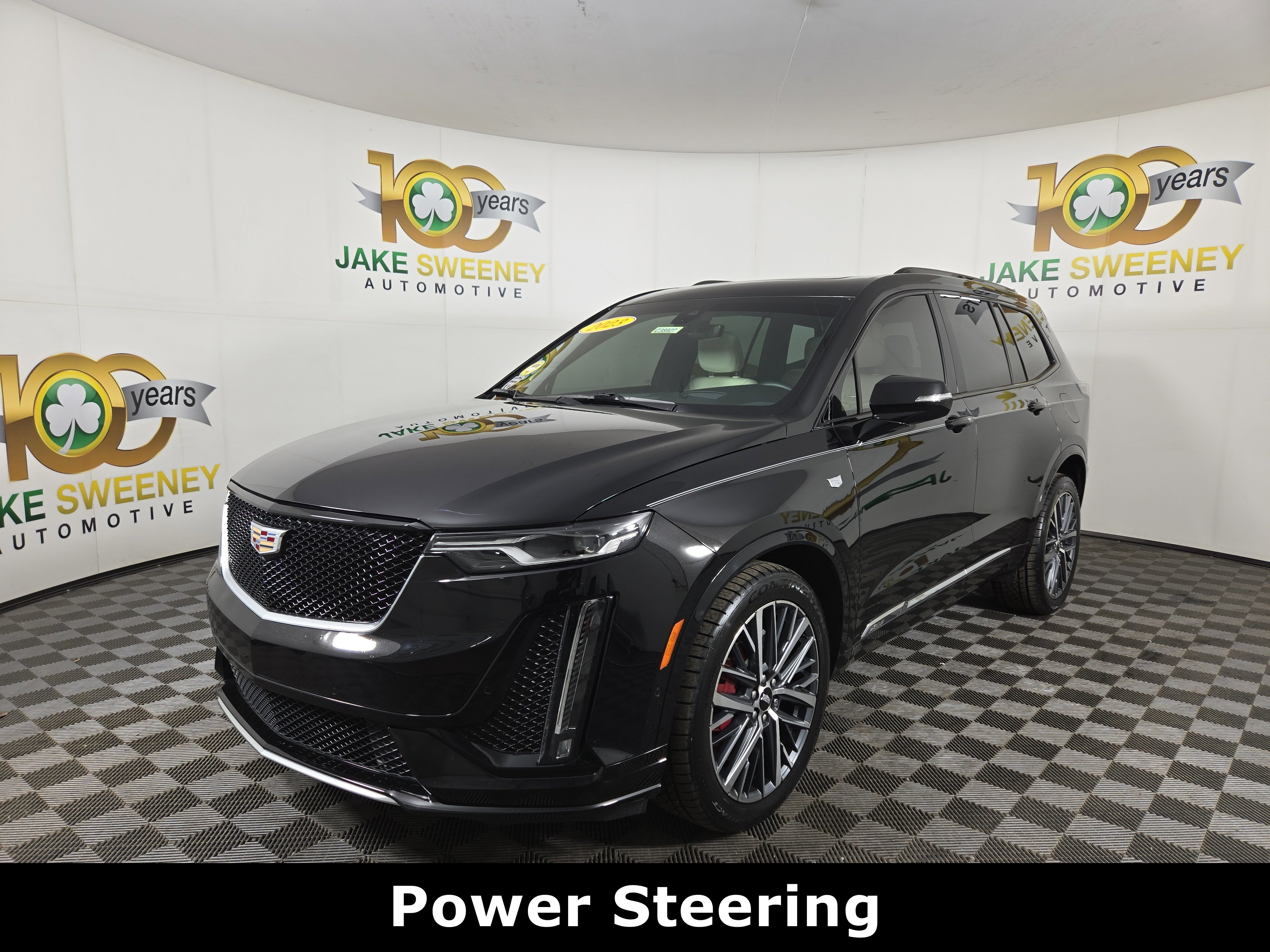 Used 2023 Cadillac XT6 Sport w/ Technology Package image 4