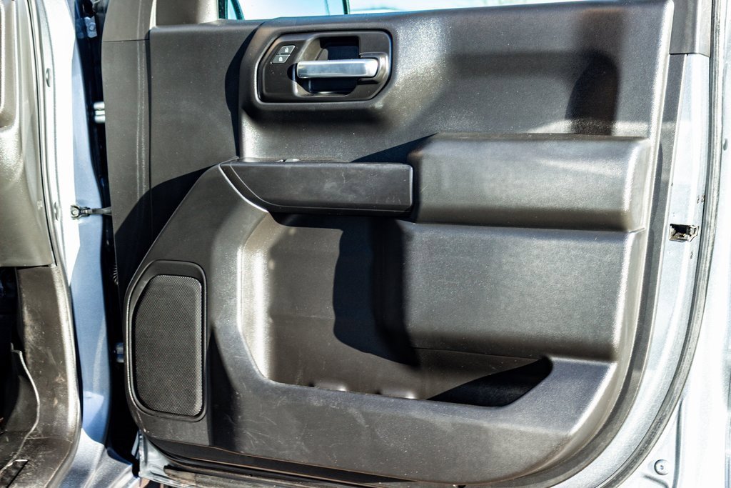 Used 2020 Chevrolet Silverado 1500 Custom Trail Boss w/ Custom Convenience Package image 16