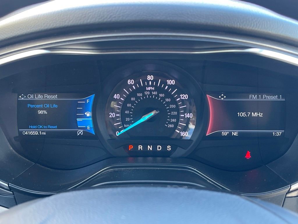 Used 2019 Ford Fusion SE image 9