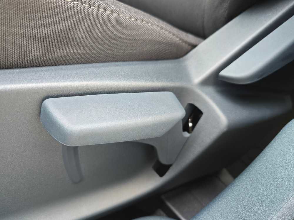 Used 2025 Ford Maverick XL w/ Equipment Group 102A image 22