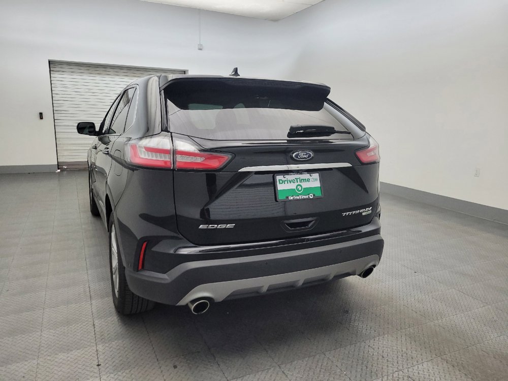 Used 2019 Ford Edge Titanium w/ Equipment Group 301A FWD image 6