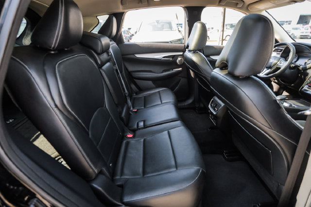 Used 2019 INFINITI QX50 Essential w/ Premium Audio Package AWD/4WD image 61