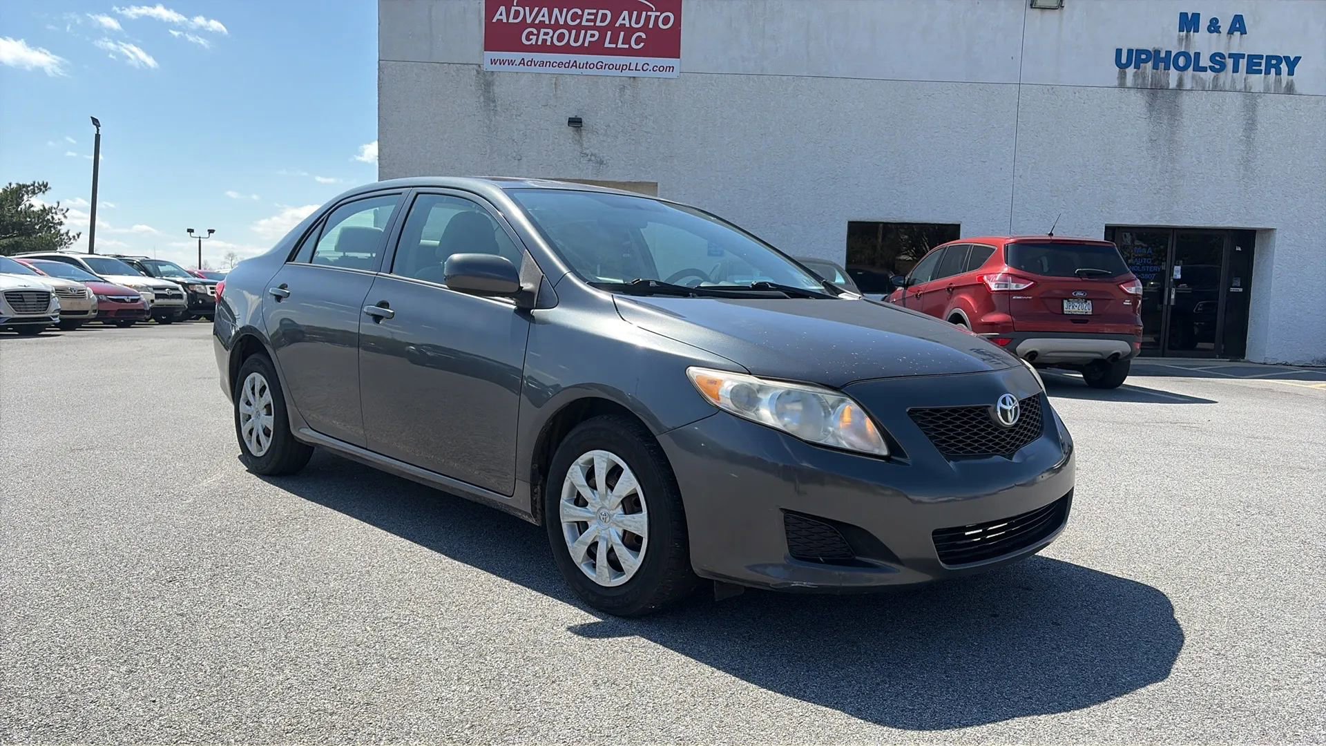 Used 2010 Toyota Corolla LE image 2