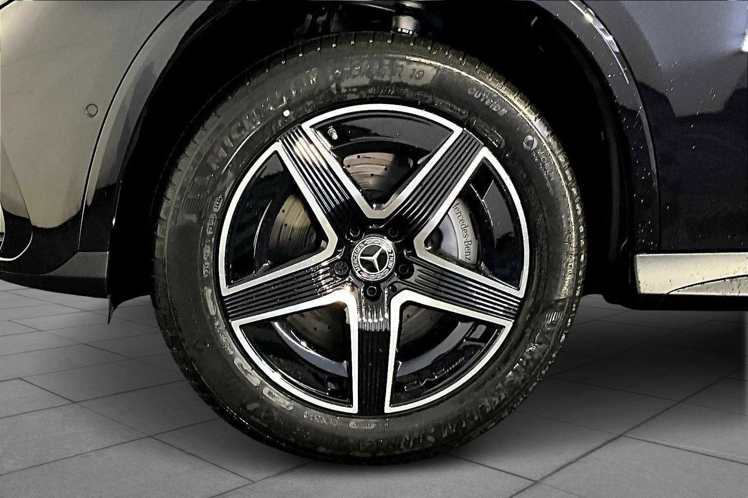 New 2026 Mercedes-Benz GLC 300 4MATIC image 17