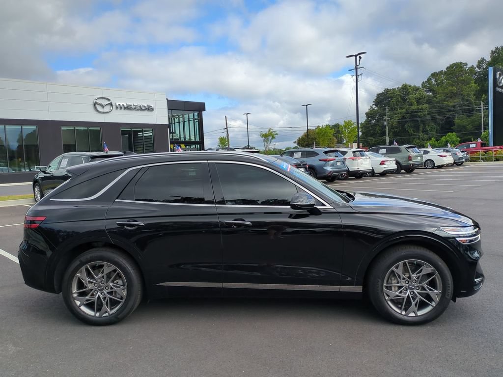 Used 2024 Genesis GV70 2.5T w/ Advanced Package AWD/4WD image 3