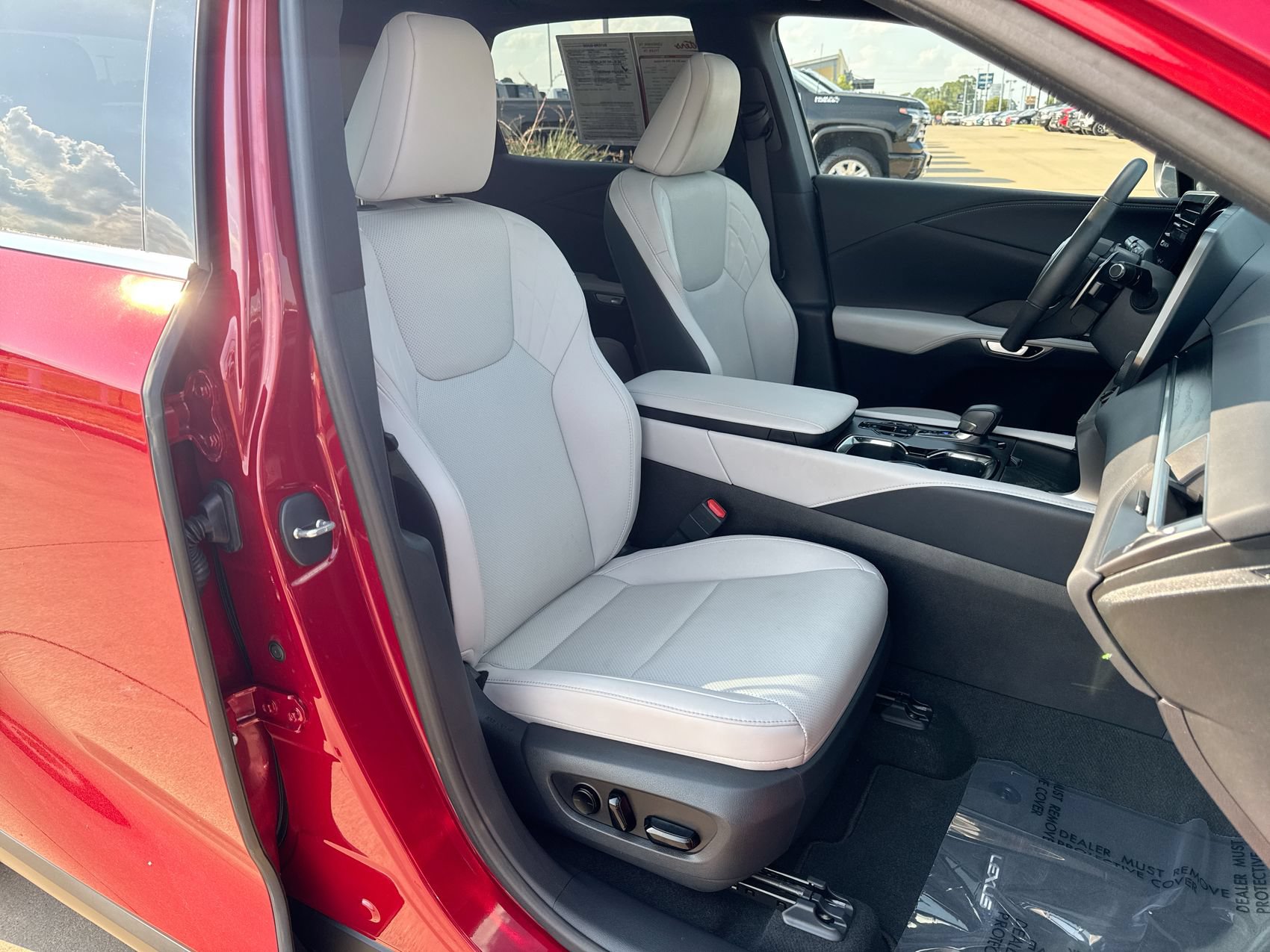 Used 2025 Lexus RX 350h AWD/4WD image 24
