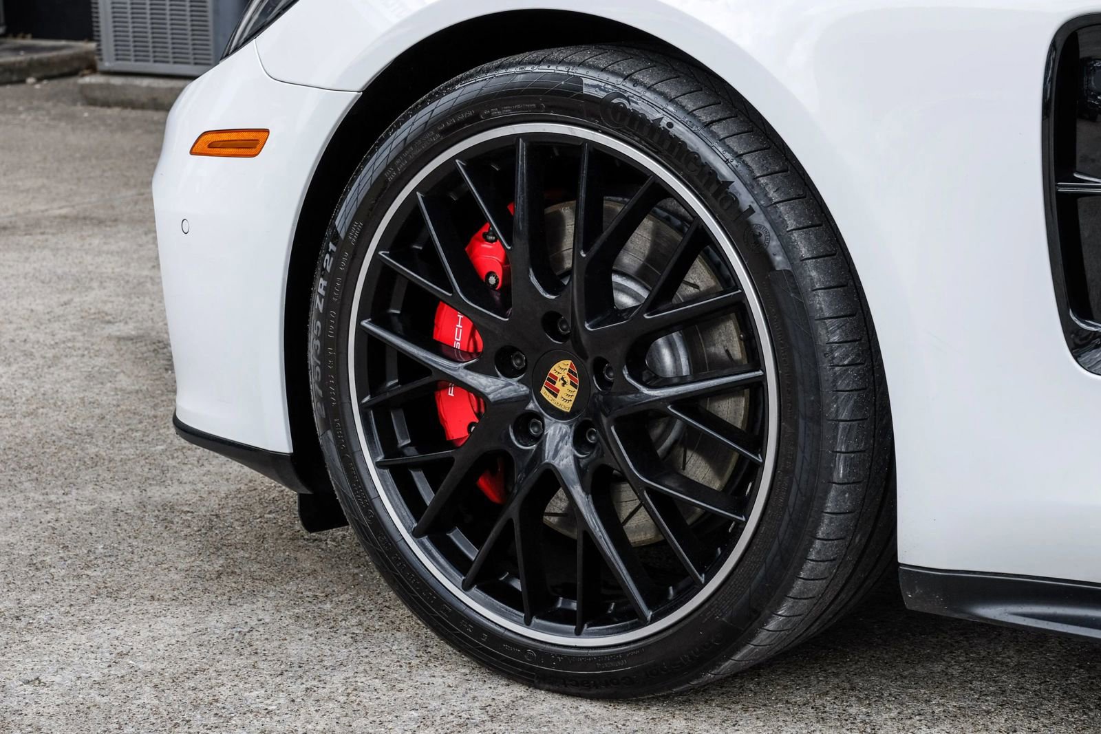 Used 2020 Porsche Panamera GTS AWD/4WD image 49