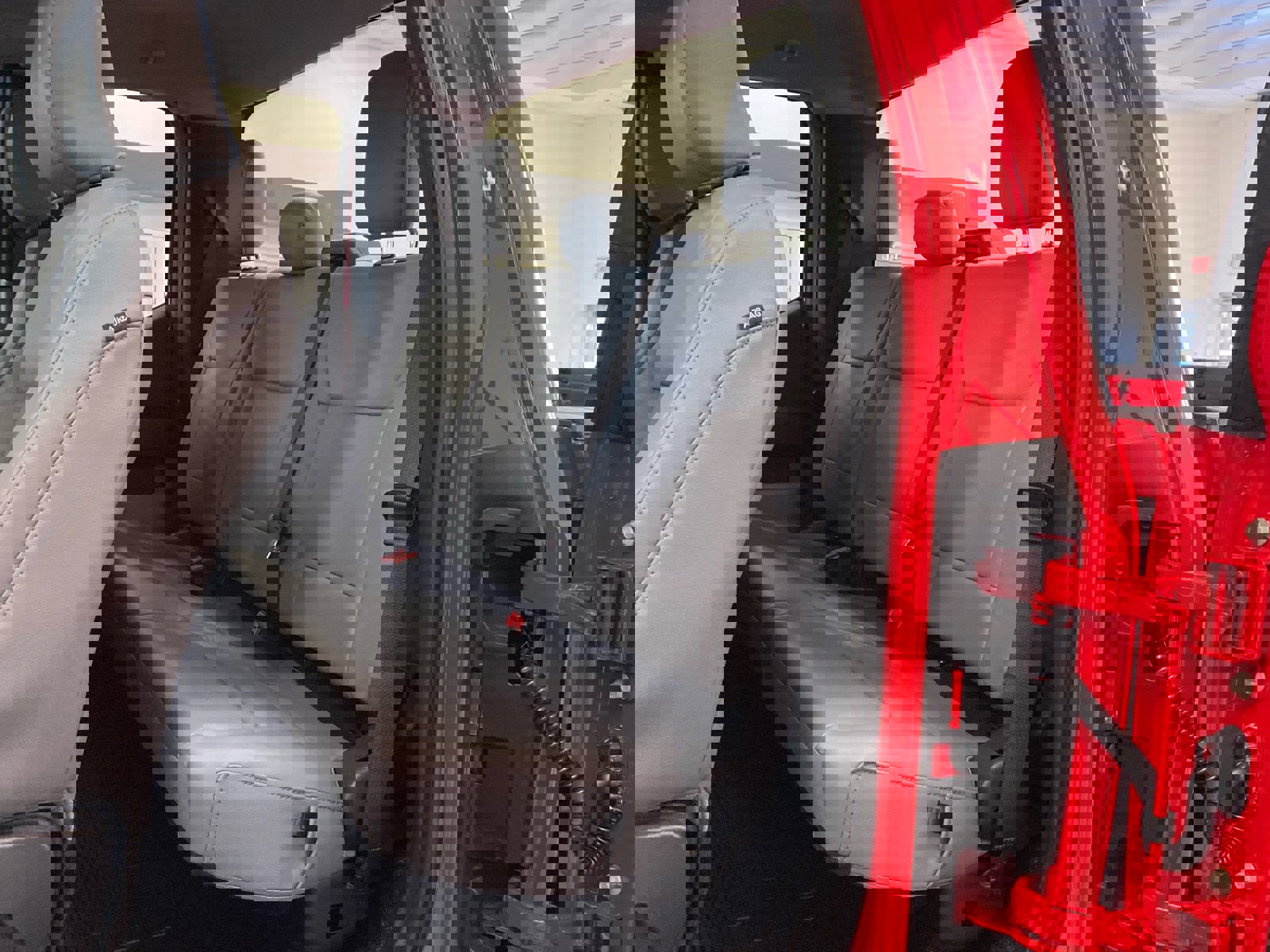 New 2026 Ford F250 XL w/ XL Chrome Package image 12