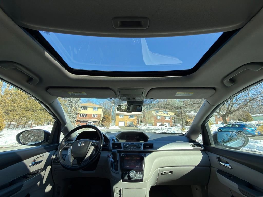 Used 2014 Honda Odyssey EX-L image 29