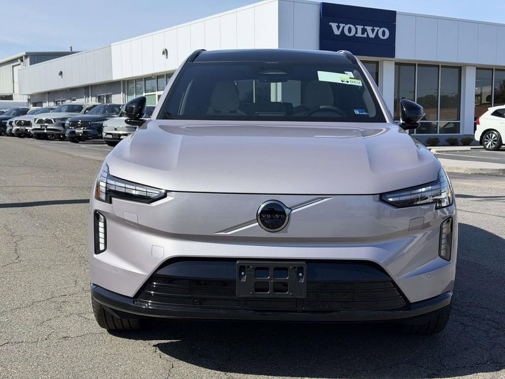 New 2026 Volvo EX90 Plus image 22