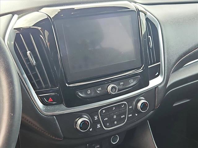 Used 2023 Chevrolet Traverse RS image 12