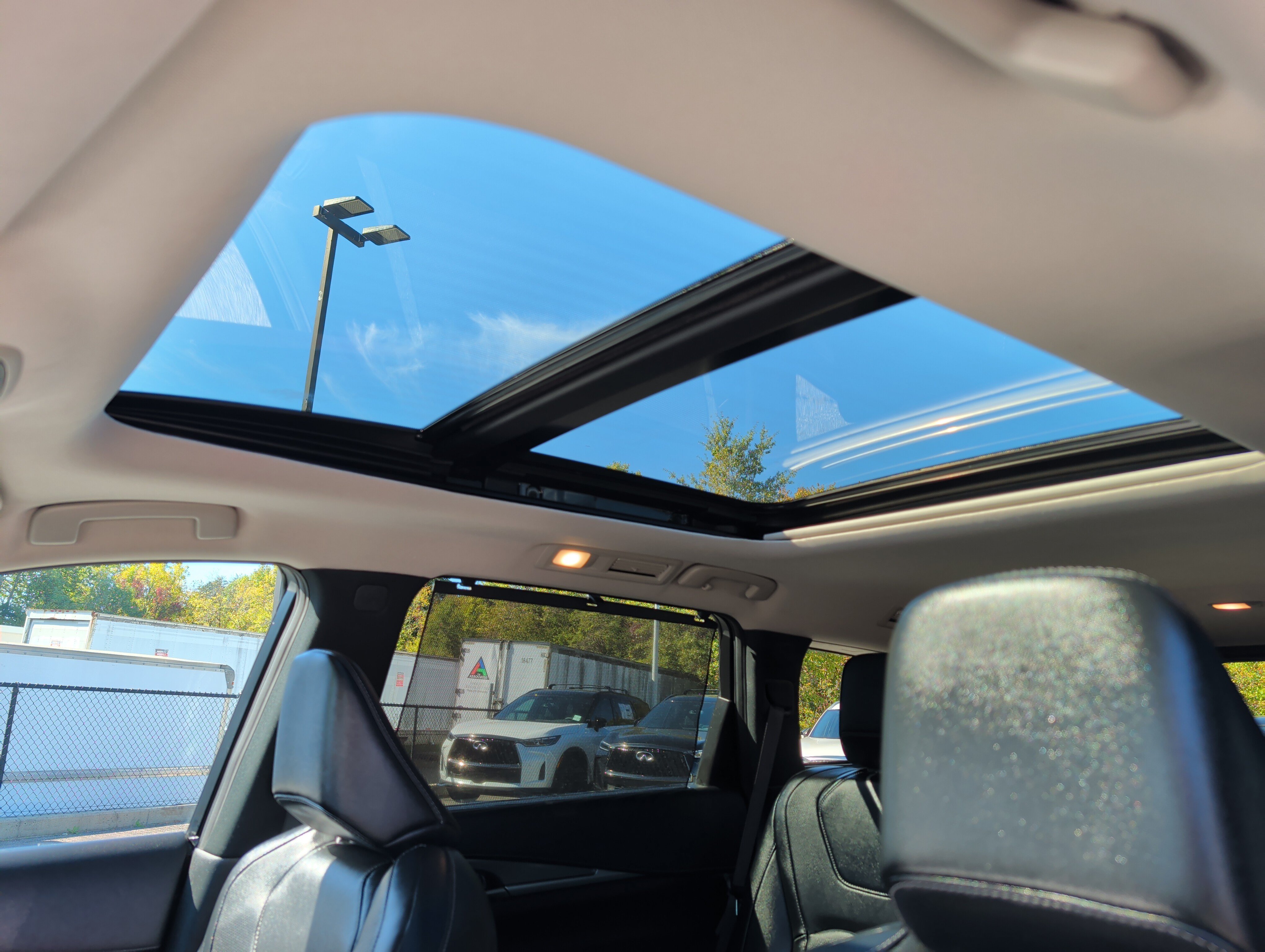 Used 2024 INFINITI QX60 Luxe FWD image 27