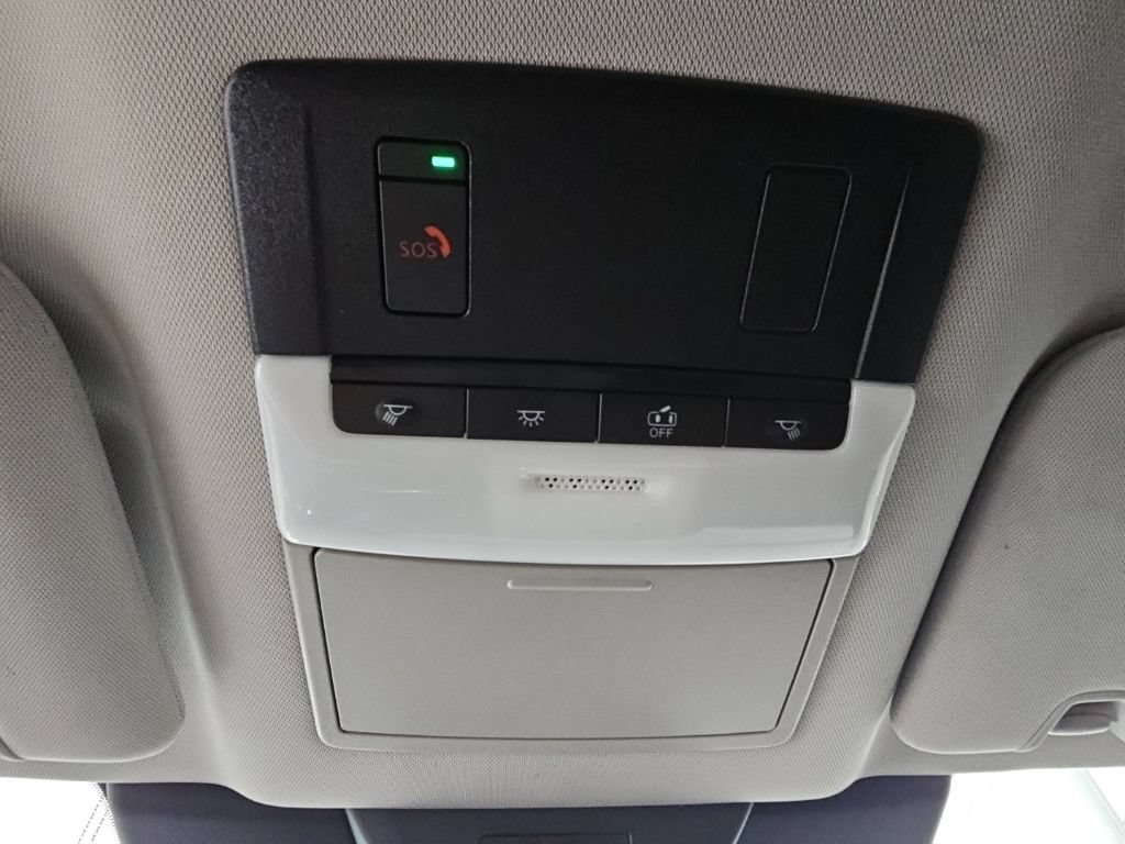 Used 2022 Nissan Pathfinder SV w/ Cargo Package FWD image 20