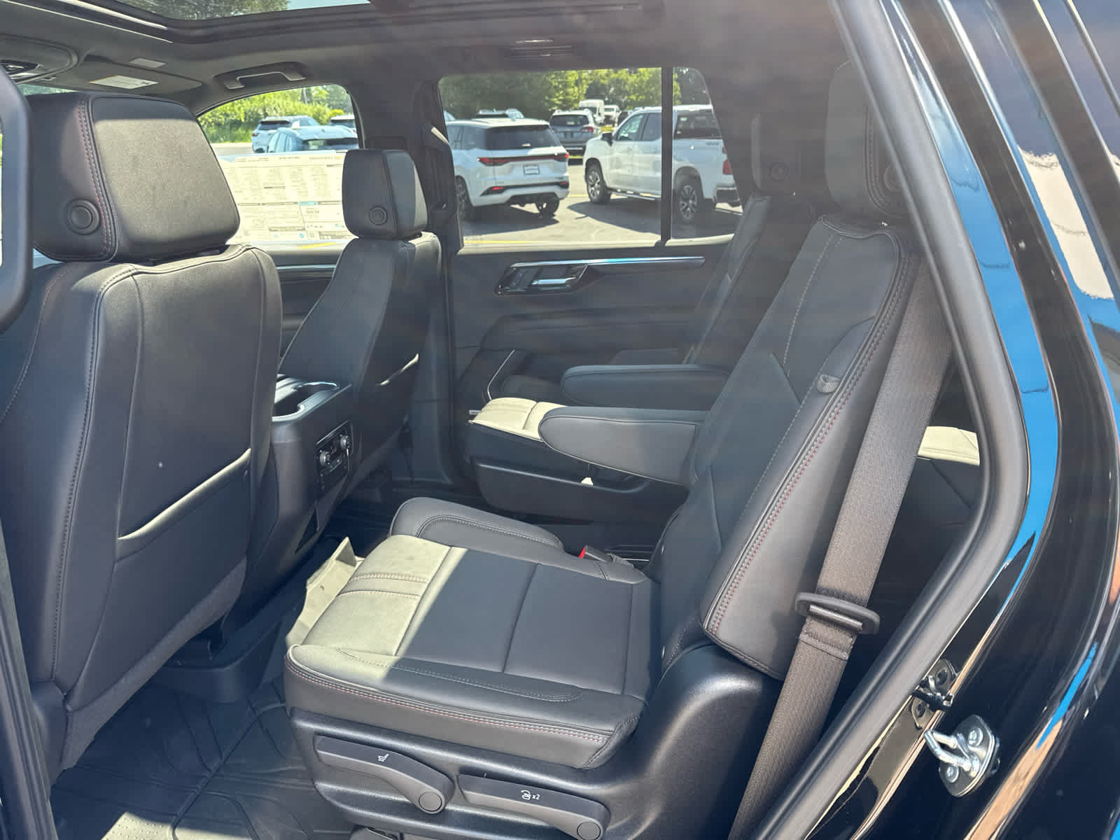 New 2026 Chevrolet Tahoe RST w/ Comfort Package AWD/4WD image 21