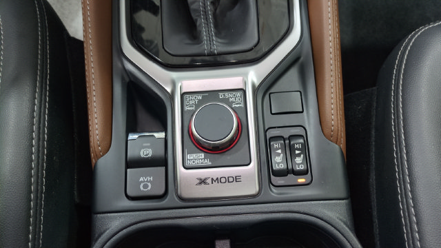 Certified 2023 Subaru Forester Touring AWD/4WD image 30