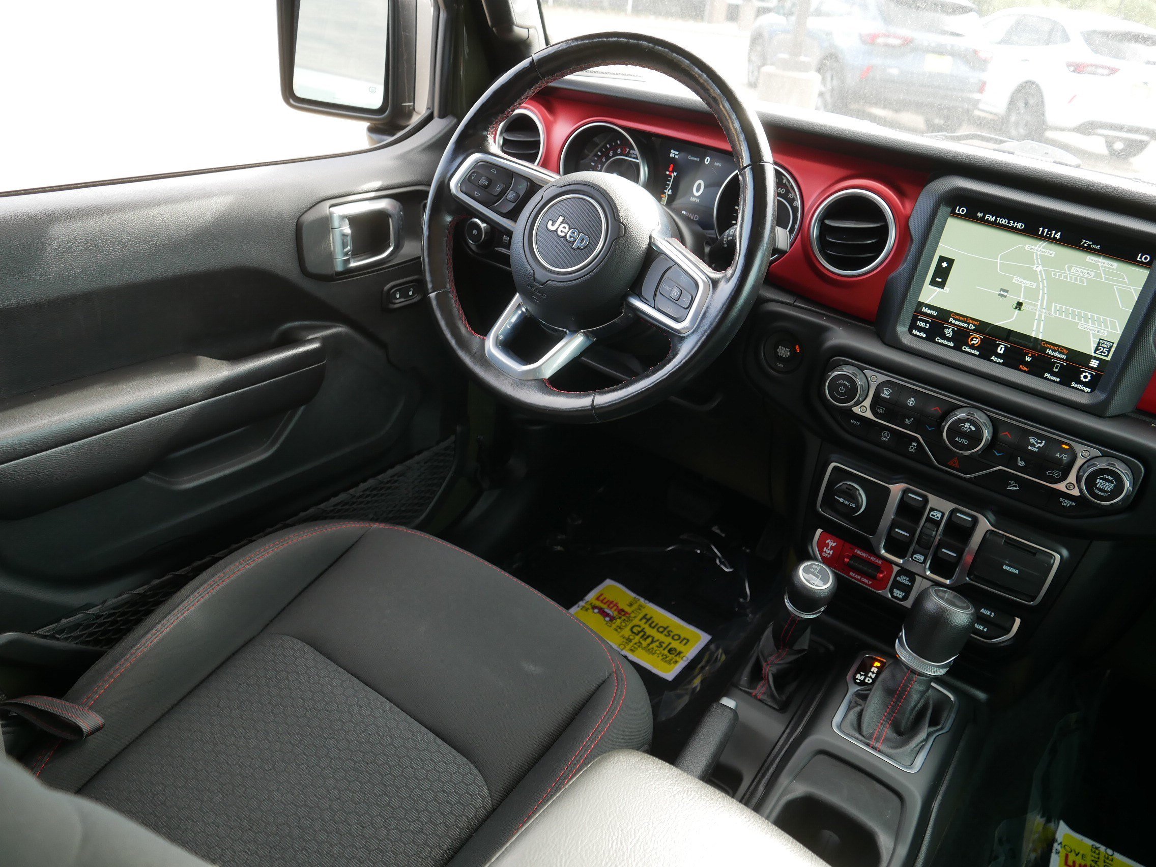 Used 2021 Jeep Wrangler Unlimited Rubicon AWD/4WD image 9