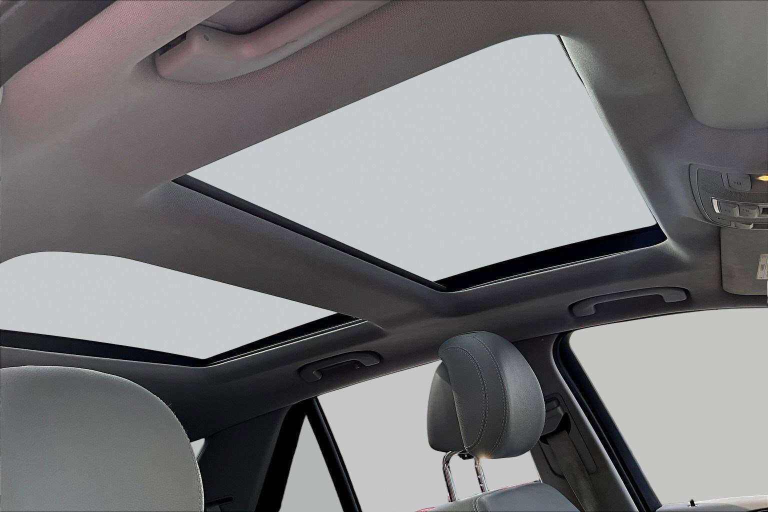 Used 2015 Mercedes-Benz ML 350 2WD image 27