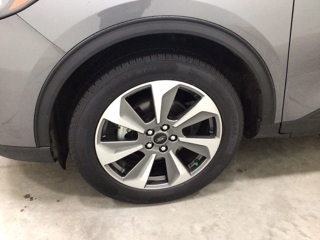 Used 2023 Ford Escape Platinum image 8