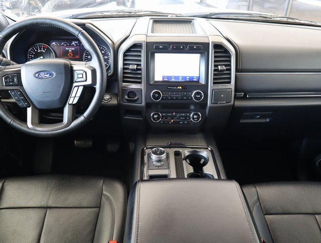 Used 2020 Ford Expedition XLT w/ Equipment Group 202A image 19