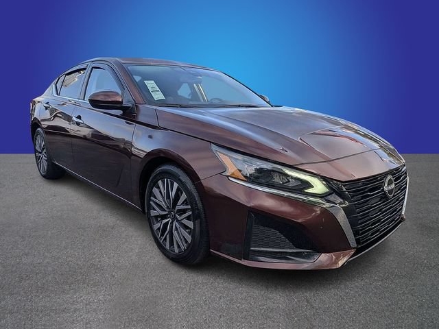 Used 2023 Nissan Altima 2.5 SV FWD image 7