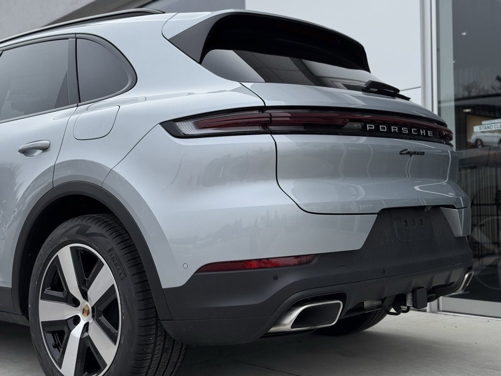 New 2025 Porsche Cayenne E-Hybrid image 21