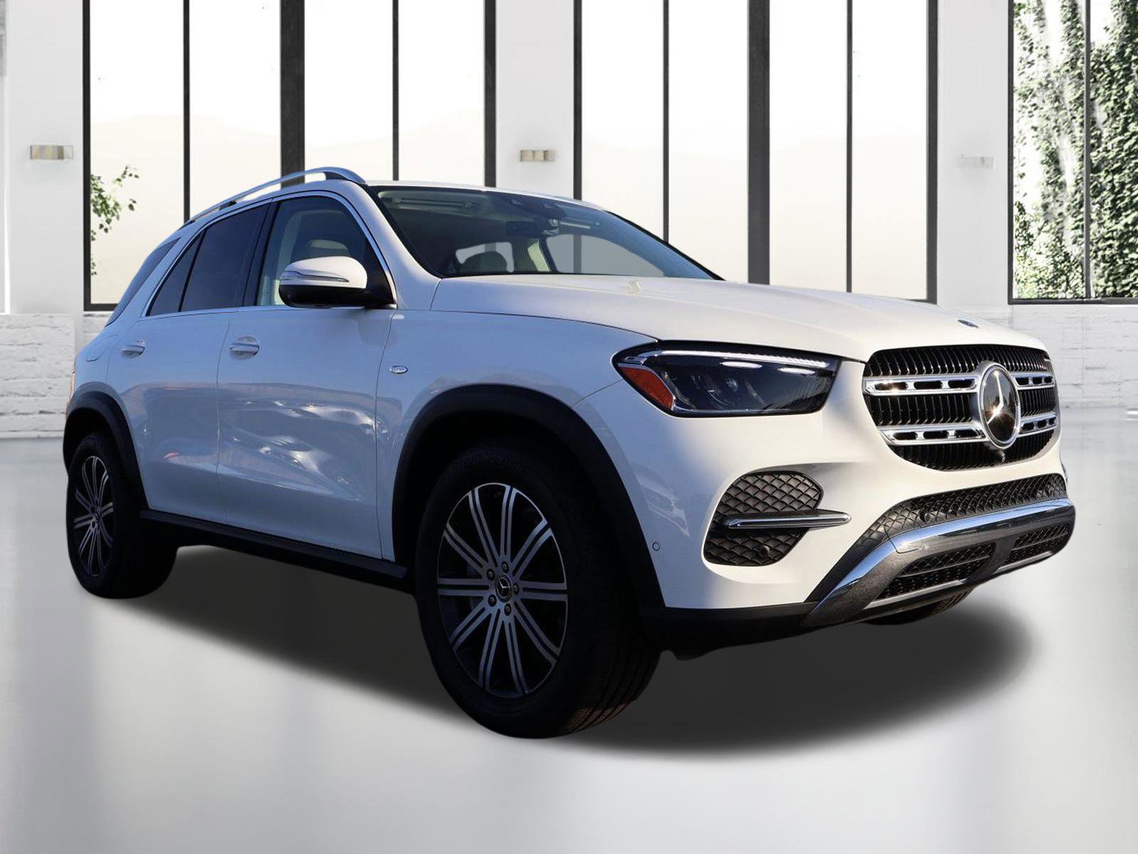 Used 2025 Mercedes-Benz GLE 450e 4MATIC image 7