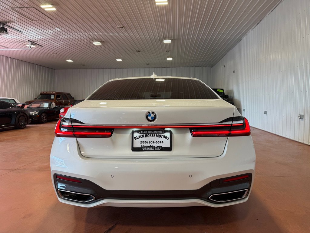 Used 2020 BMW 740i xDrive w/ M Sport Package AWD/4WD image 10