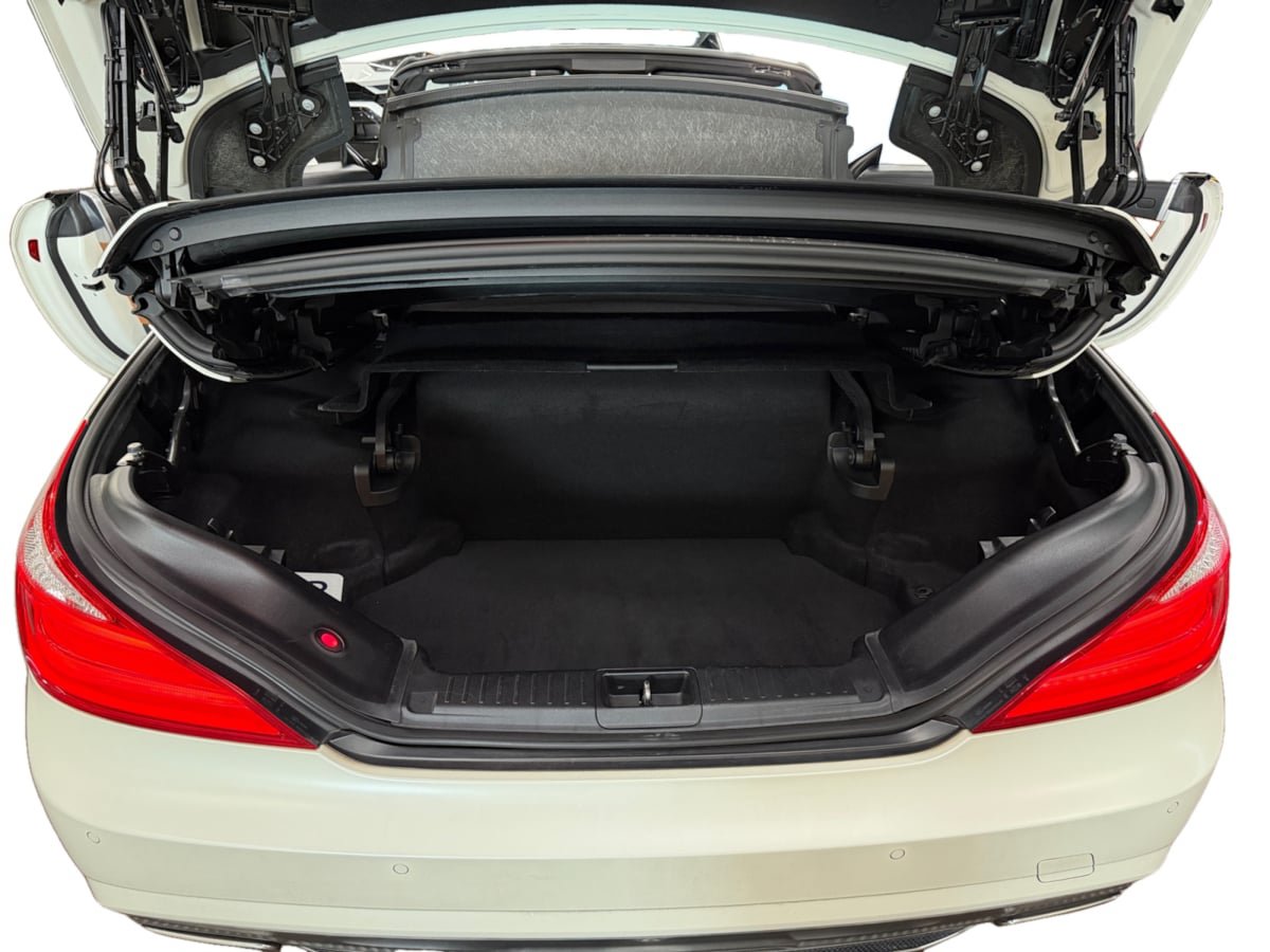 Used 2013 Mercedes-Benz SL 550 image 19