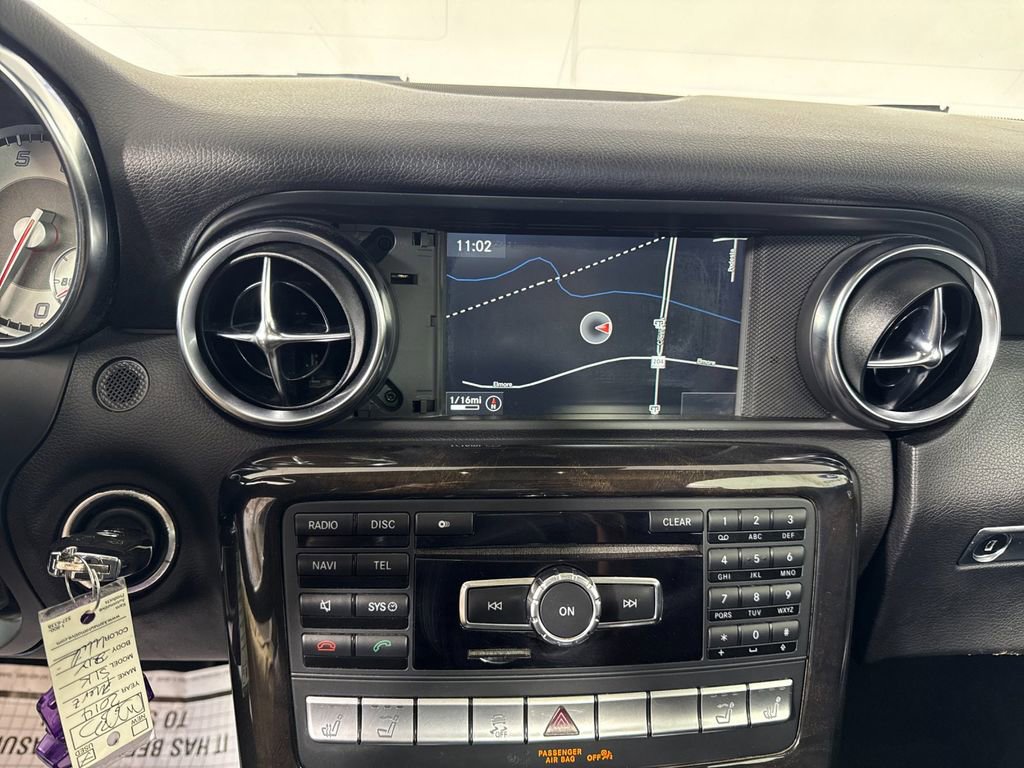 Used 2014 Mercedes-Benz SLK 250 image 25