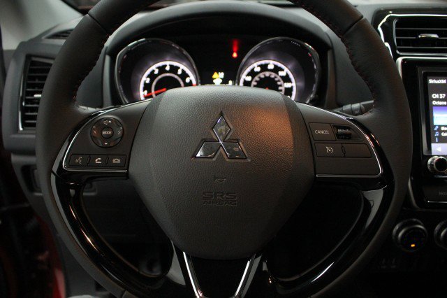New 2026 Mitsubishi Outlander Sport LE AWD/4WD image 8