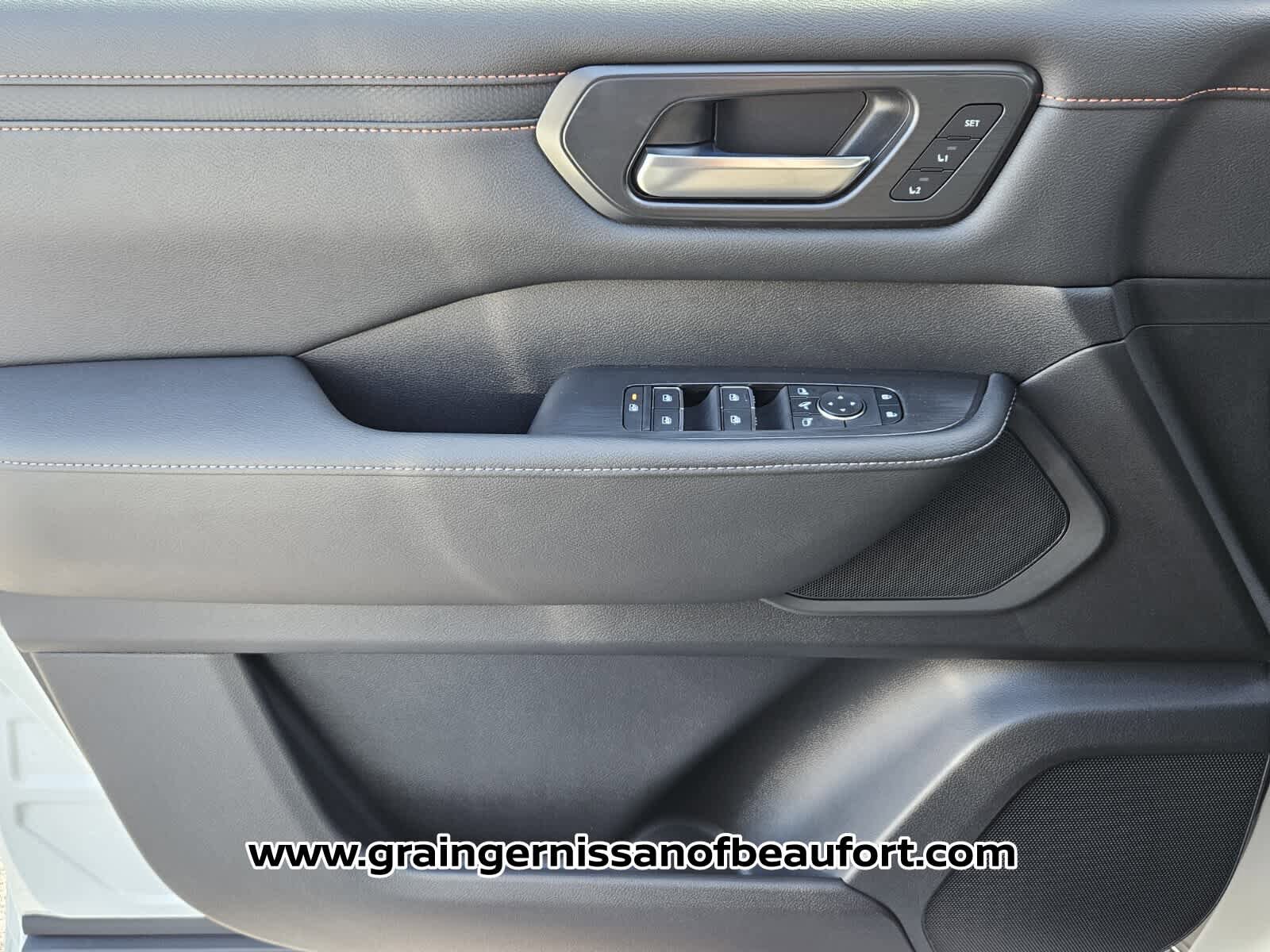 New 2026 Nissan Armada PRO-4X image 15
