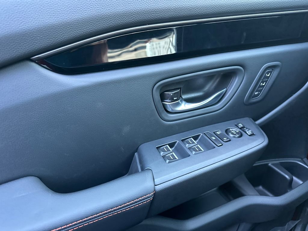 New 2025 Honda Pilot TrailSport image 38