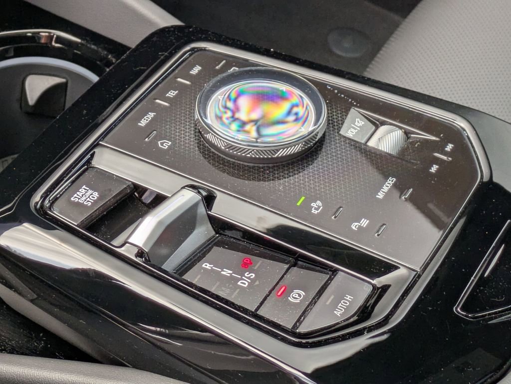 Used 2024 BMW 530i 530i w/ Premium Package image 20