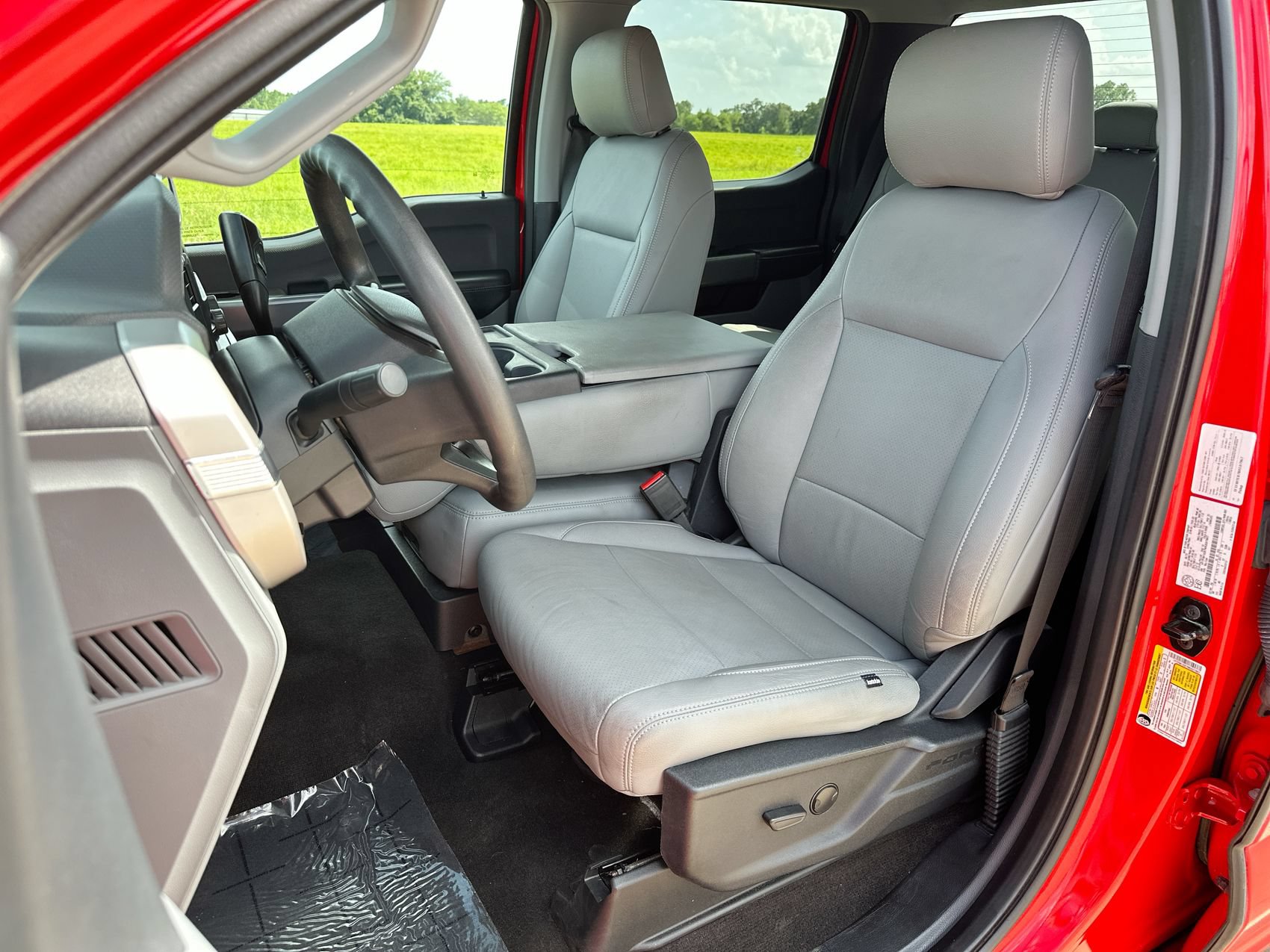 Used 2022 Ford F150 XLT AWD/4WD image 11