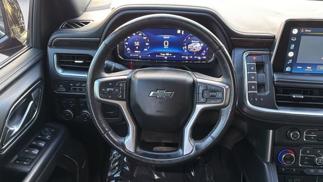Used 2022 Chevrolet Suburban Z71 w/ Luxury Package AWD/4WD image 12
