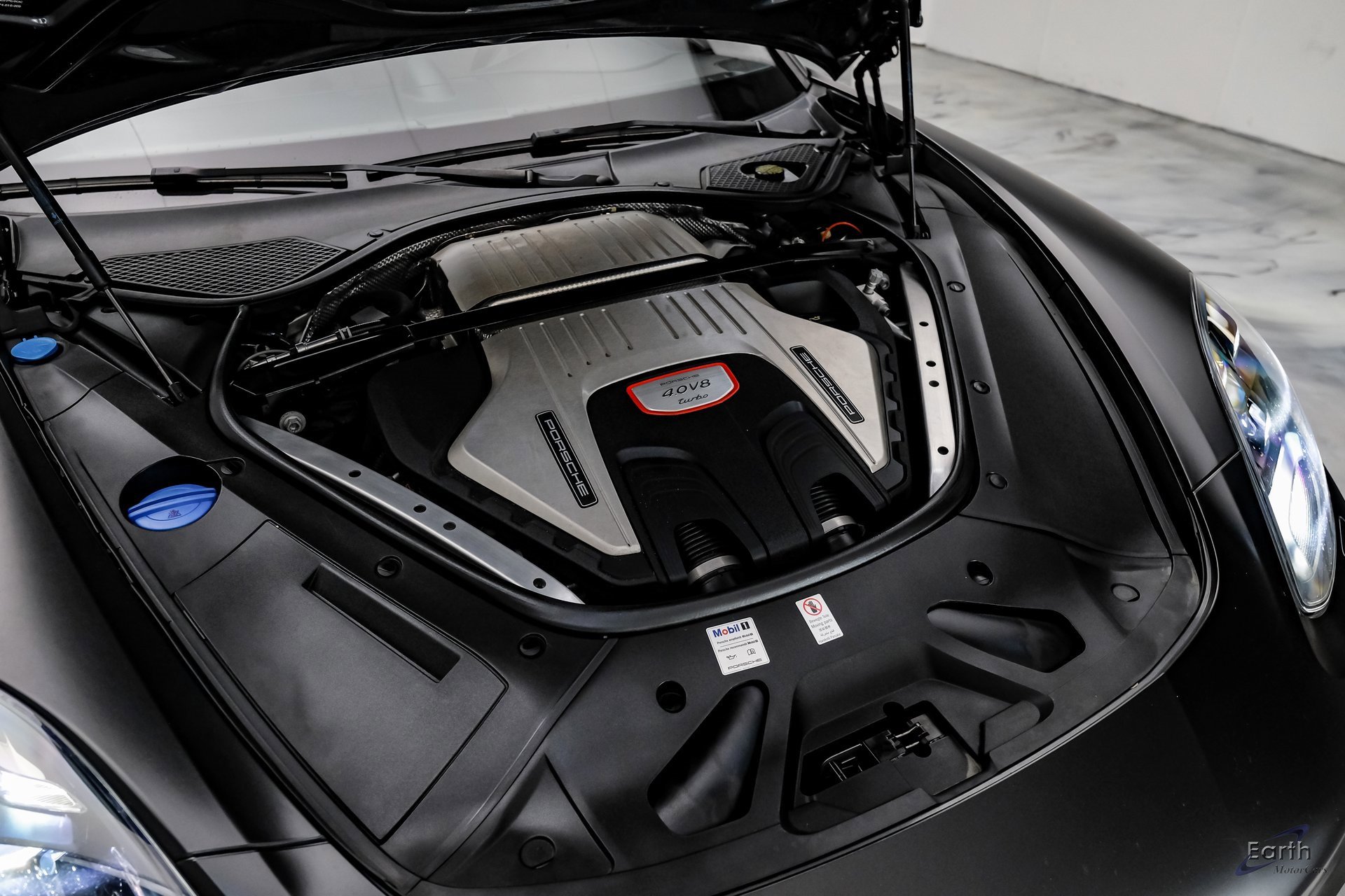 Used 2018 Porsche Panamera Turbo Sport Turismo image 92