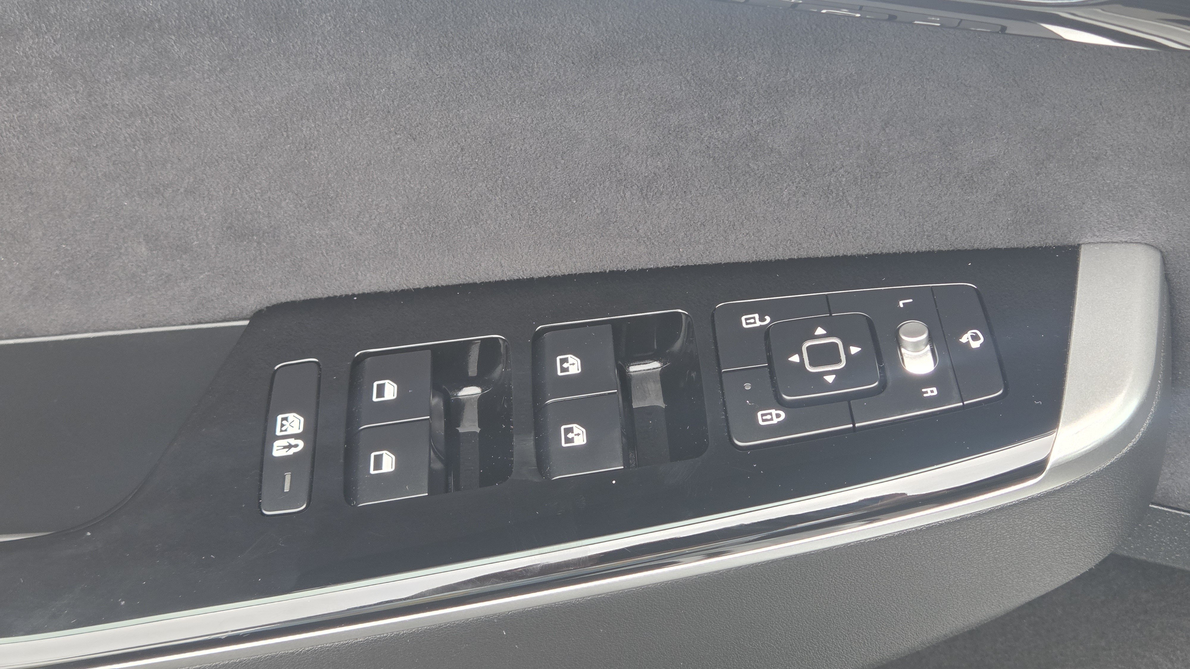 Certified 2023 Kia EV6 GT AWD/4WD image 14